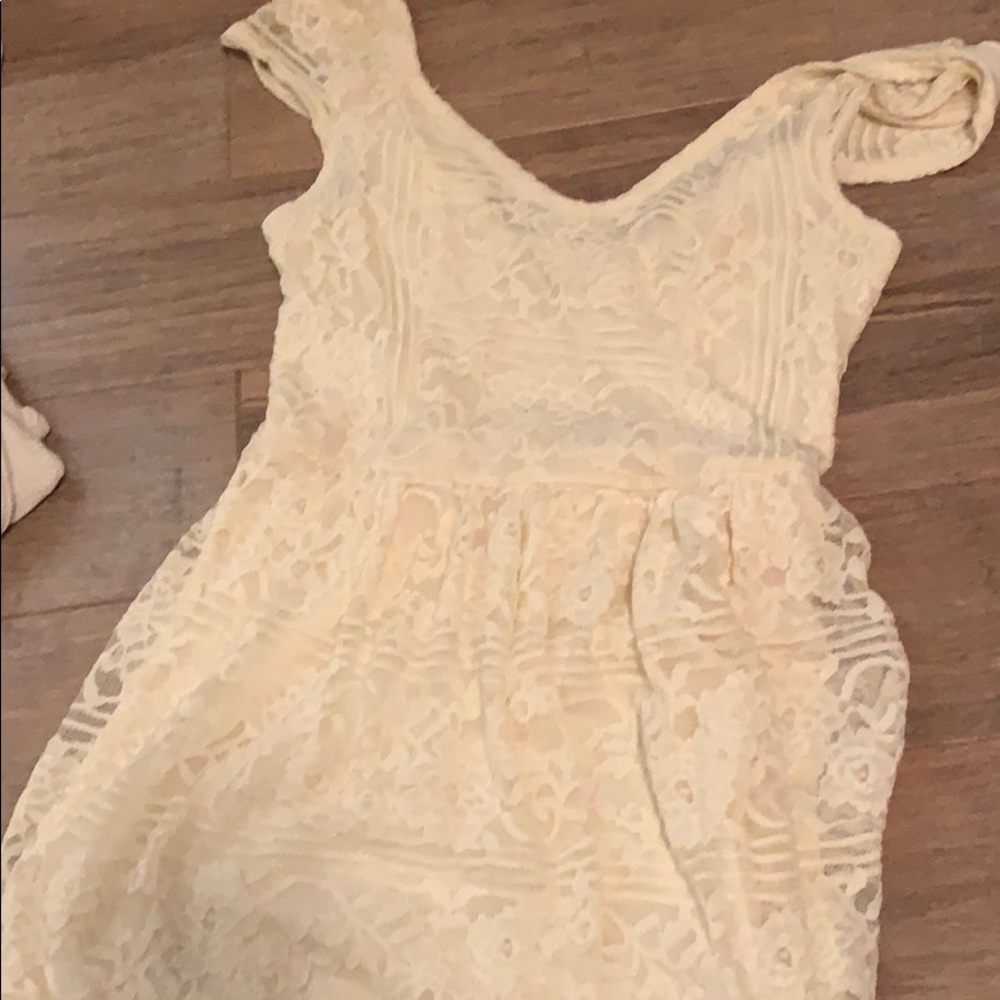 white lace dress-hollister